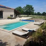 Avec Piscine Au Coeur De La Campagne *