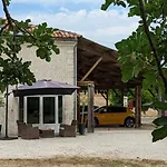 Avec Piscine Au Coeur De La Campagne *