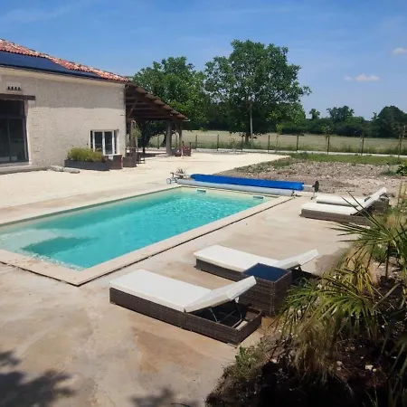 Avec Piscine Au Coeur De La Campagne *