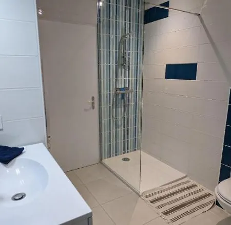 Avec Piscine Au Coeur De La Campagne Appartement *