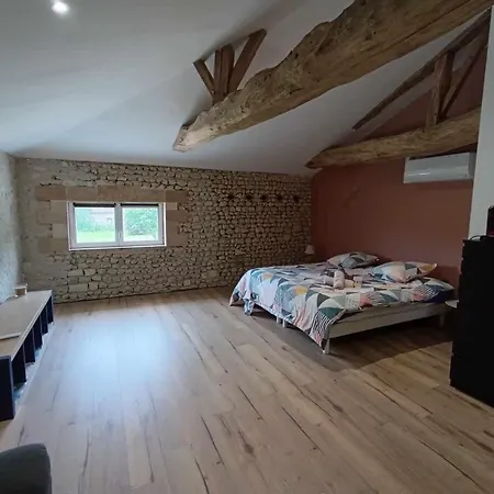 Apartment Avec Piscine Au Coeur De La Campagne